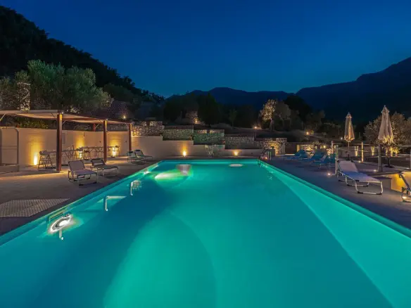 7-bedroom Villa In Asklipieio, Greece (420 M²)