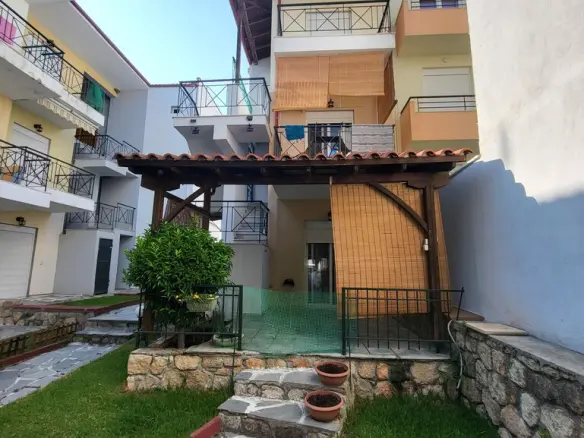 2-bedroom Flat In Kassandra, Greece (90 M²)