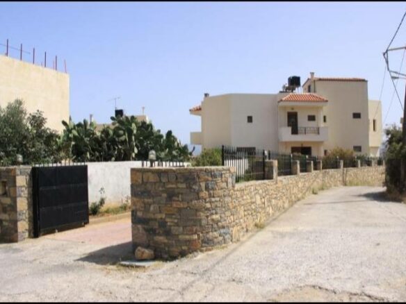5 Bedroom Villa Close To Resort Of Agios Nikolaos – East Crete