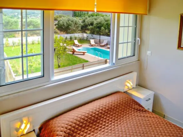 4-bedroom Villa In Mithimni, Greece (230 M²)