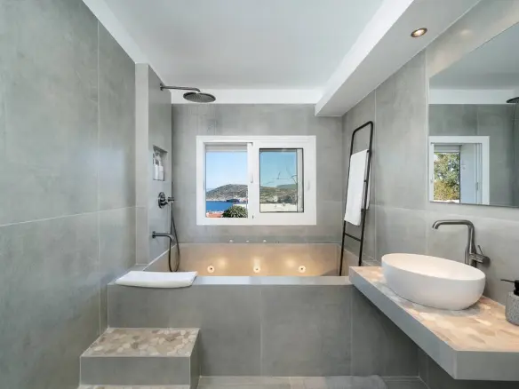 2-bedroom Detached House In Keratea, Greece (134 M²)