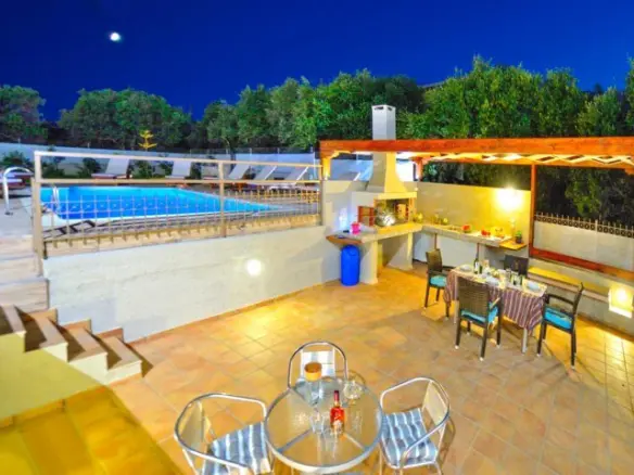 4-bedroom Villa In Mithimni, Greece (230 M²)