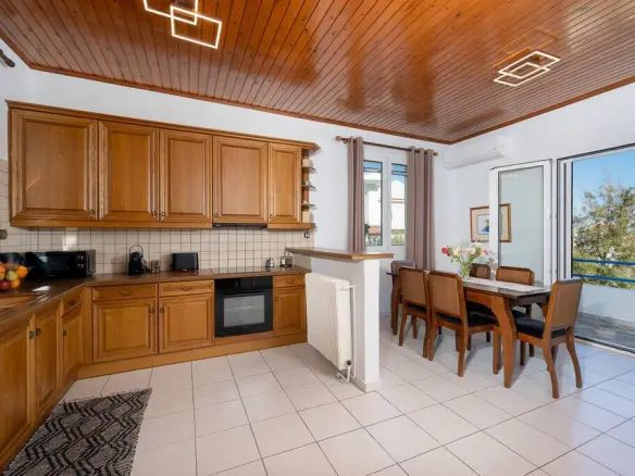 2-bedroom Detached House In Keratea, Greece (134 M²)