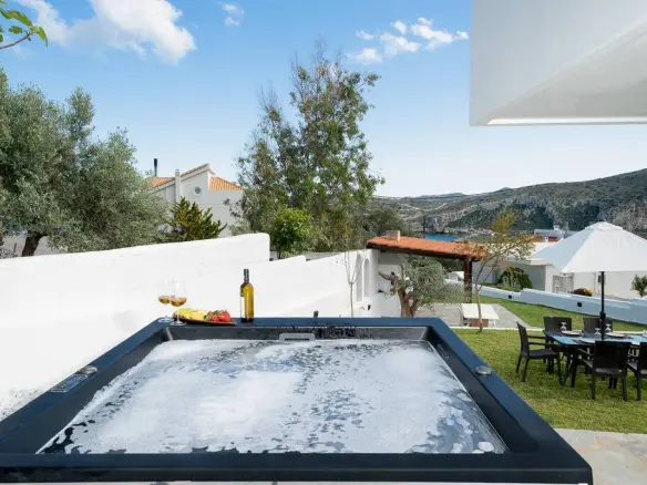 2-bedroom Detached House In Keratea, Greece (134 M²)