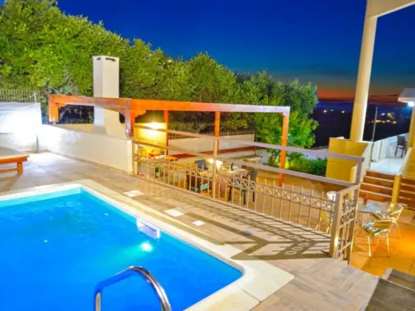 4-bedroom Villa In Mithimni, Greece (230 M²)