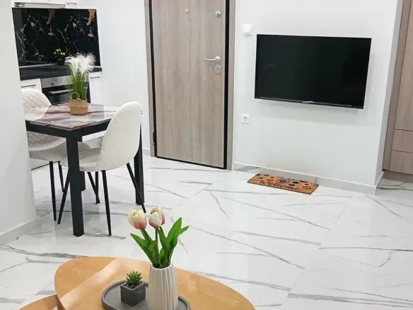 Flat In Center Of Thessaloniki, Greece (30 M²)