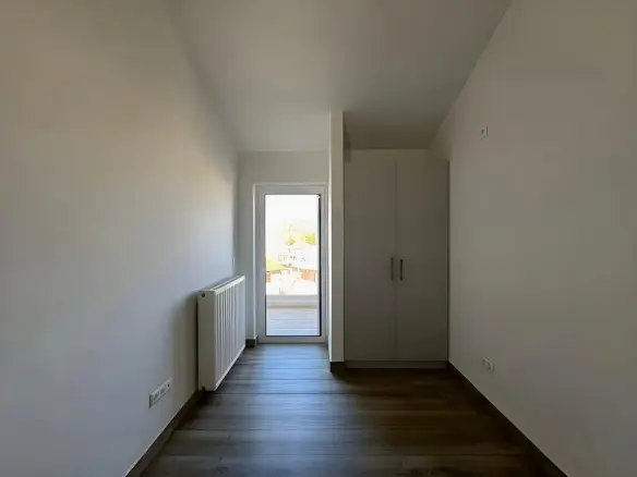 2-bedroom Flat In Keratea, Greece (112 M²)