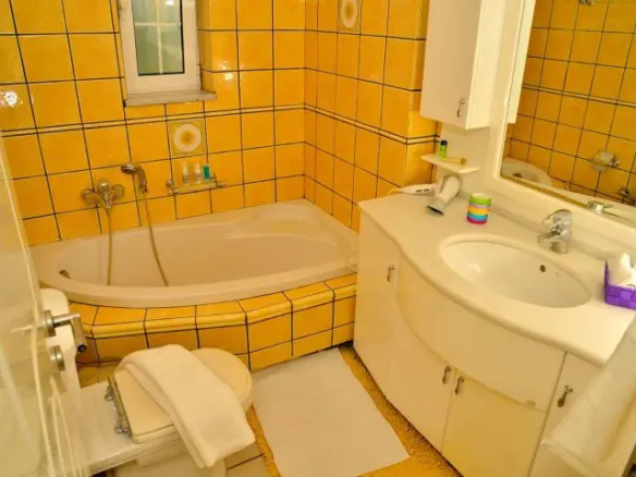 4-bedroom Villa In Mithimni, Greece (230 M²)