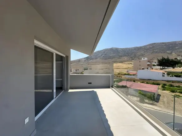 2-bedroom Flat In Keratea, Greece (112 M²)
