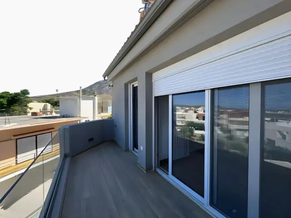 2-bedroom Flat In Keratea, Greece (112 M²)