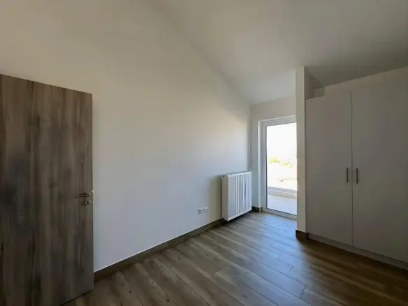 2-bedroom Flat In Keratea, Greece (112 M²)