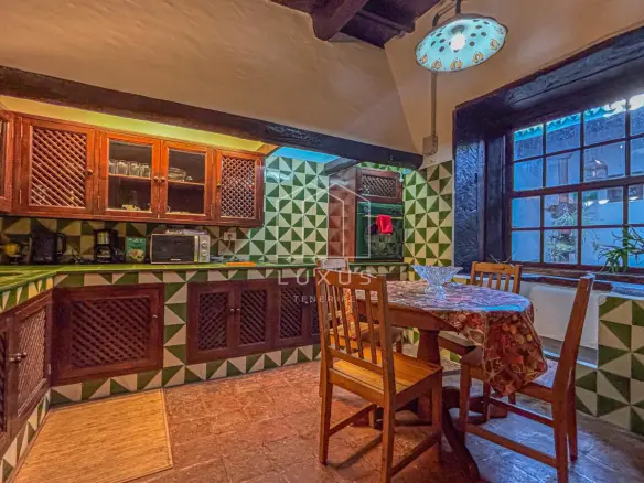 4-bedroom Villa In Tacoronte, Spain (300 M²)