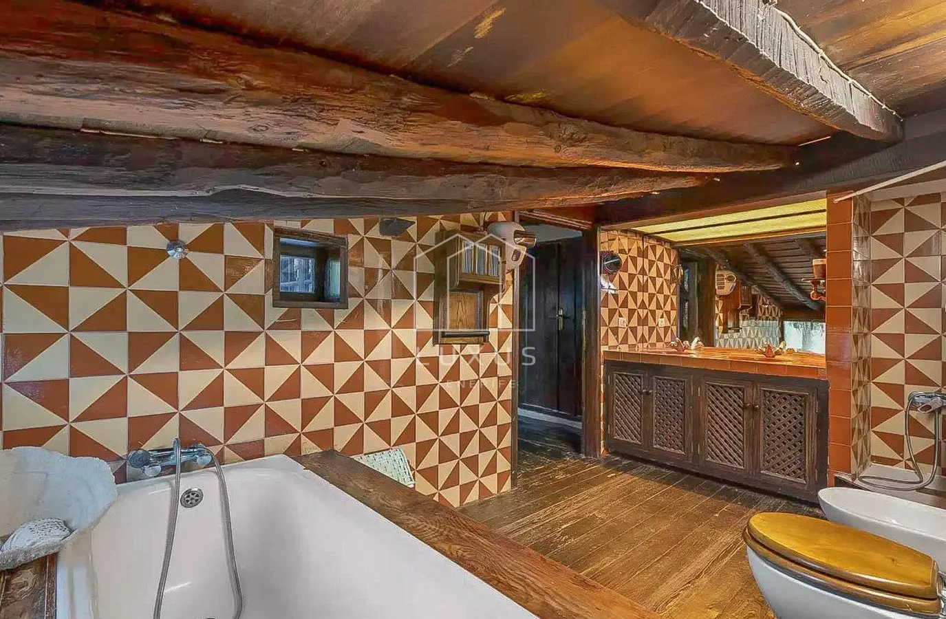 4-bedroom Villa In Tacoronte, Spain (300 M²)