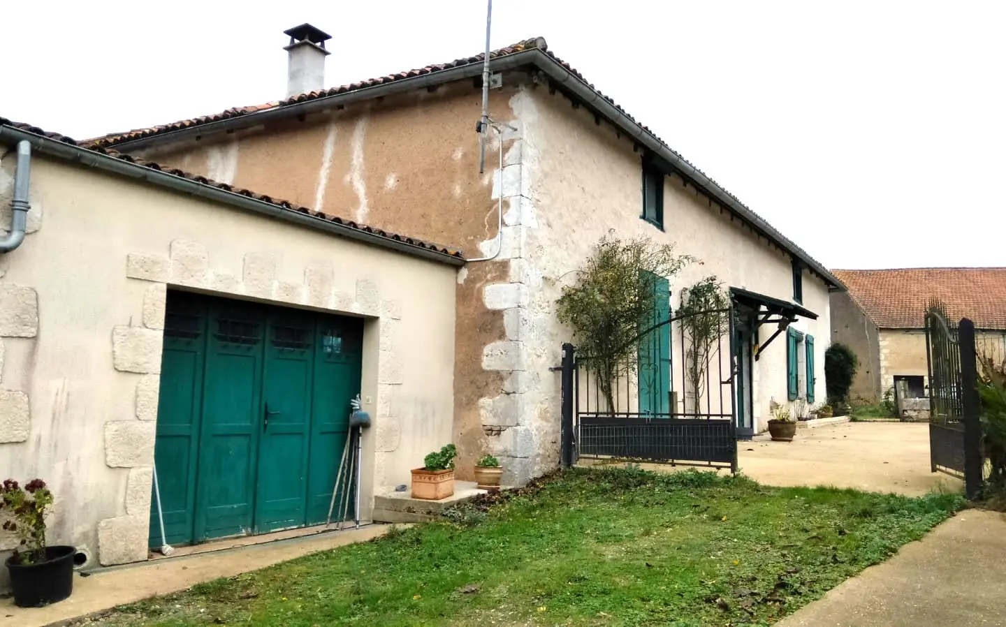 5 Ha Fishing Lake, Woodland, Two Properties, Lake Views
