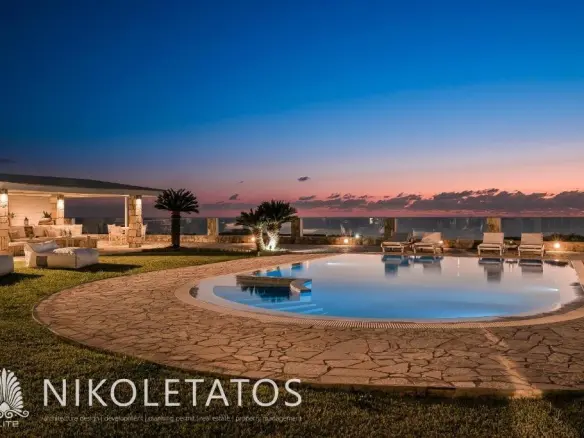 Commercial In Minies, Greece