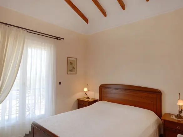 Detached House 200 M² In Eastern Peloponnese