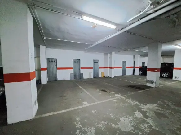 Garage In Alicante, Spain (10 M²)