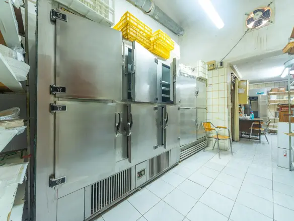 Commercial Unit In Novelda, Spain (150 M²)