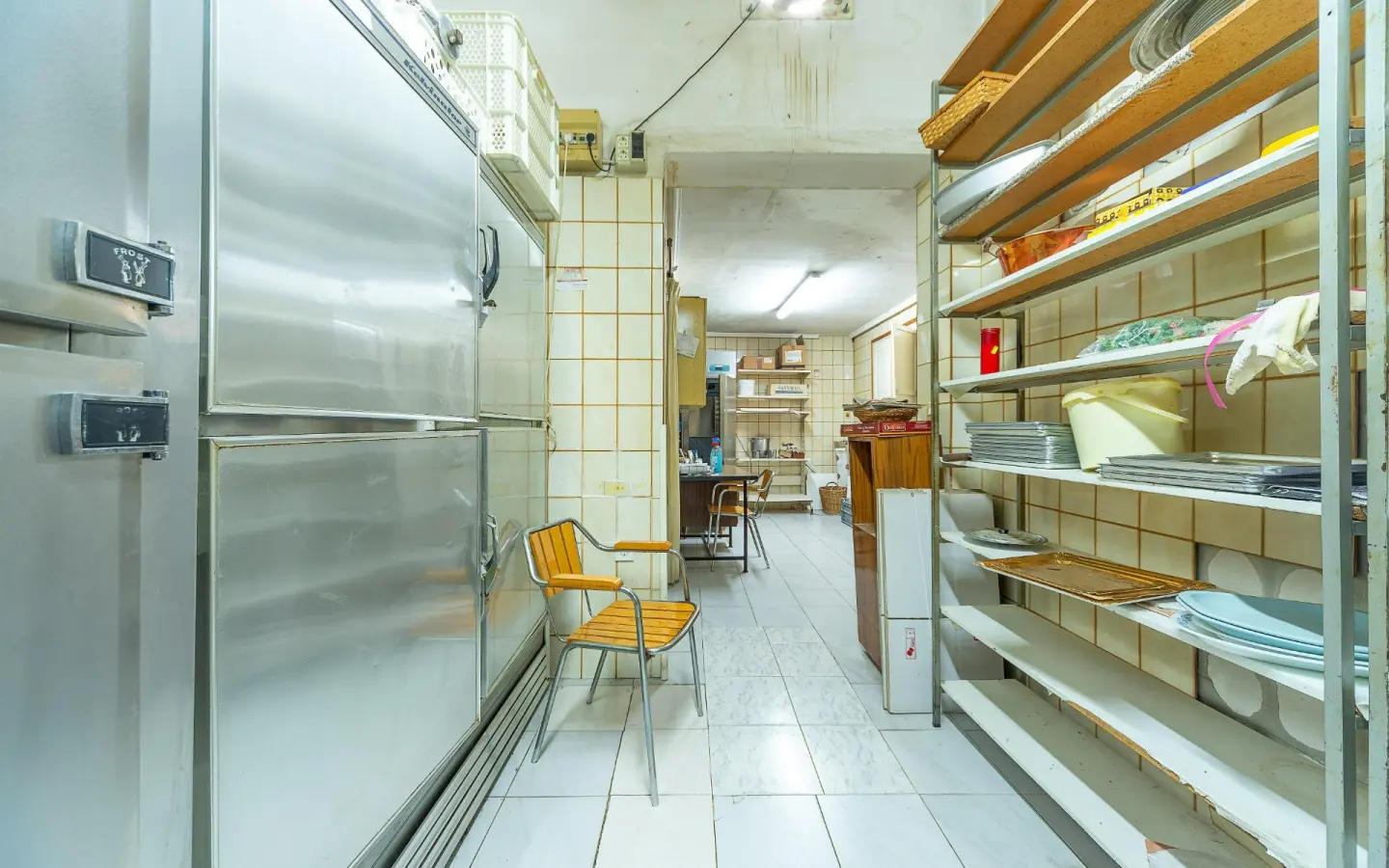Commercial Unit In Novelda, Spain (150 M²)