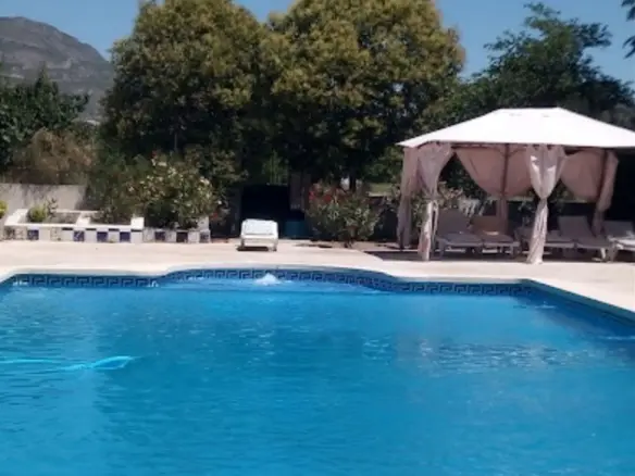 6-bedroom Villa In Moratalla, Spain (220 M²)