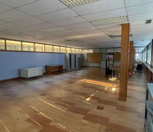Industrial Unit In Eskoriatza, Spain (8.000 M²)