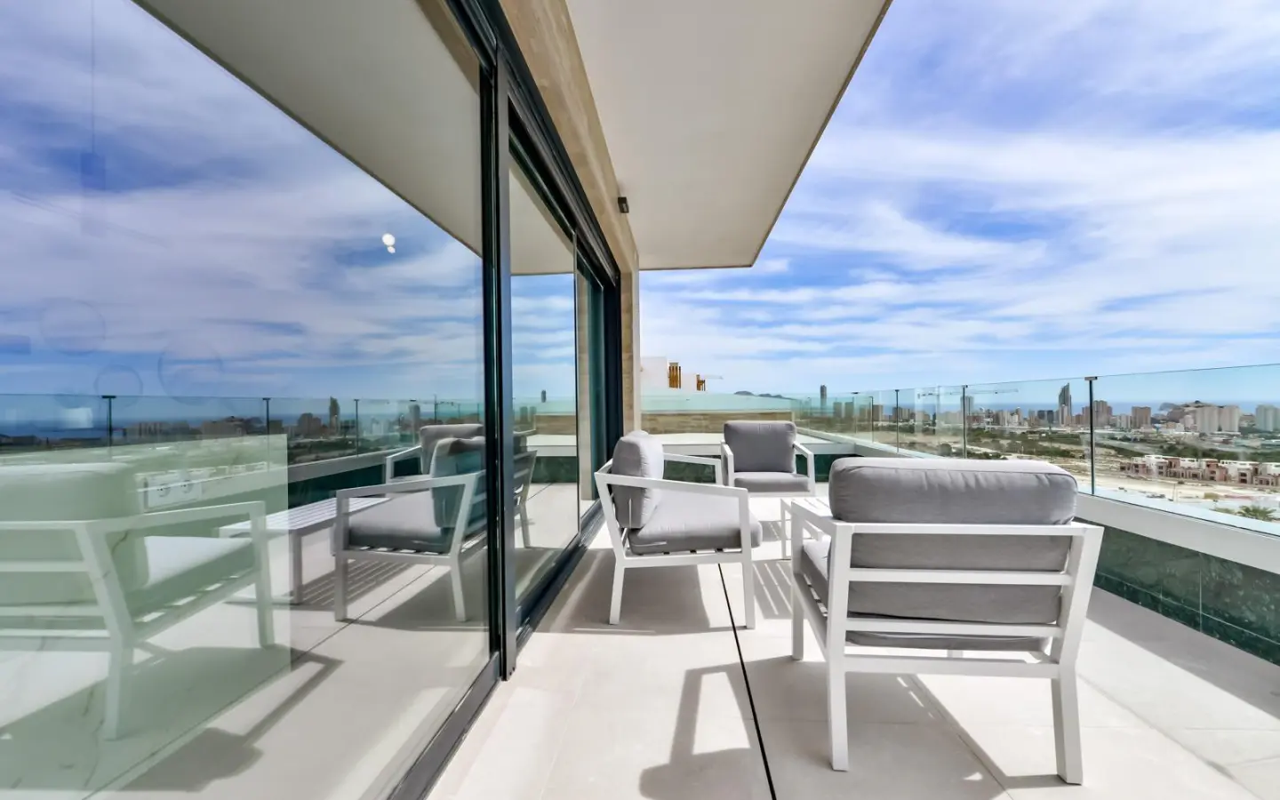 Penthouse 158 M² In Finestrat, Spain