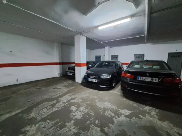 Garage In Alicante, Spain (10 M²)