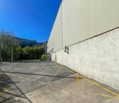 Industrial Unit In Eskoriatza, Spain (8.000 M²)