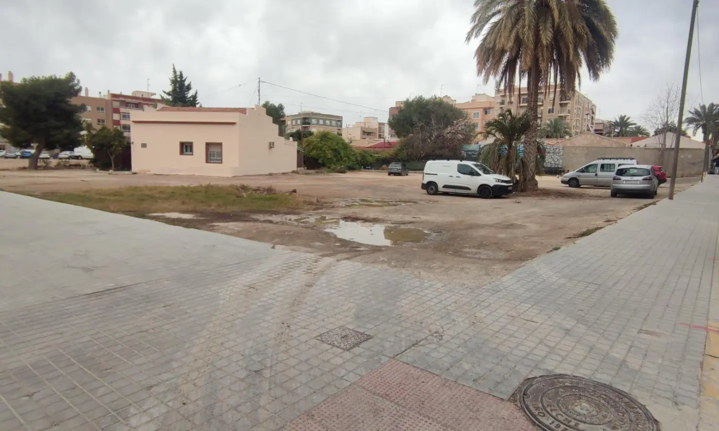 Urban Building Plot In Torrellano, Spain