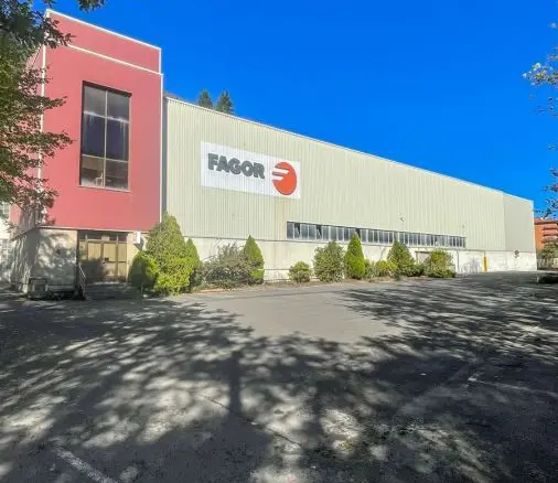 Industrial Unit In Eskoriatza, Spain (8.000 M²)