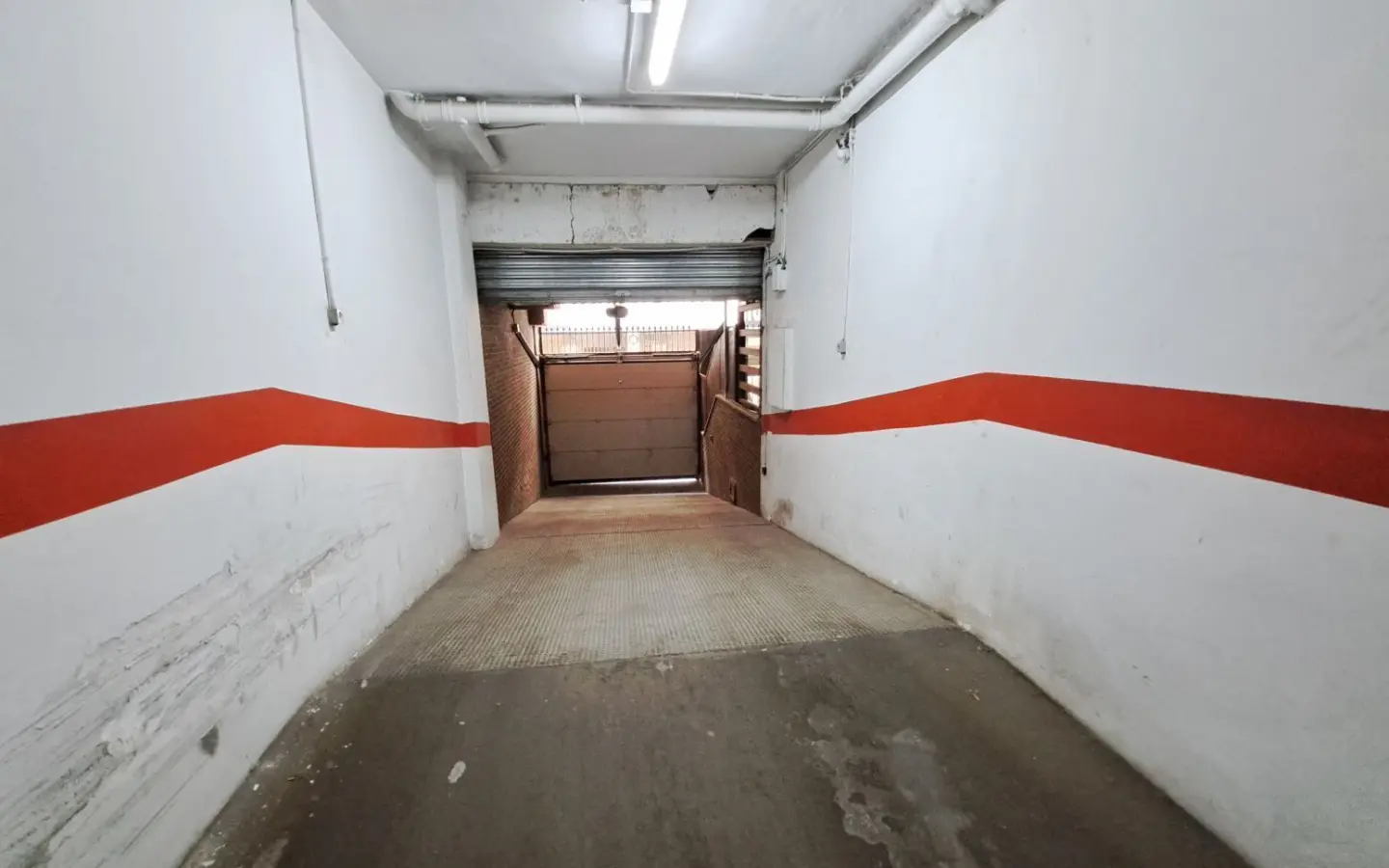 Garage In Alicante, Spain (10 M²)