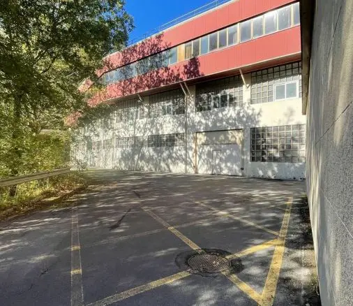 Industrial Unit In Eskoriatza, Spain (8.000 M²)