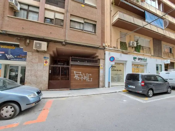 Garage In Alicante, Spain (10 M²)