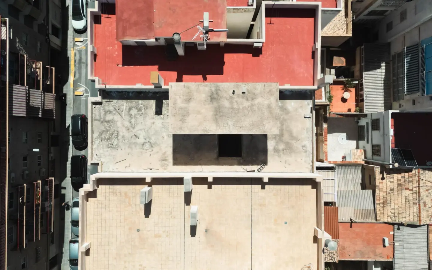 Urban Building Plot 475 M² In Elche, Spain