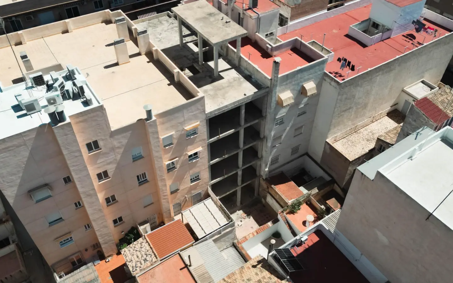 Urban Building Plot 475 M² In Elche, Spain