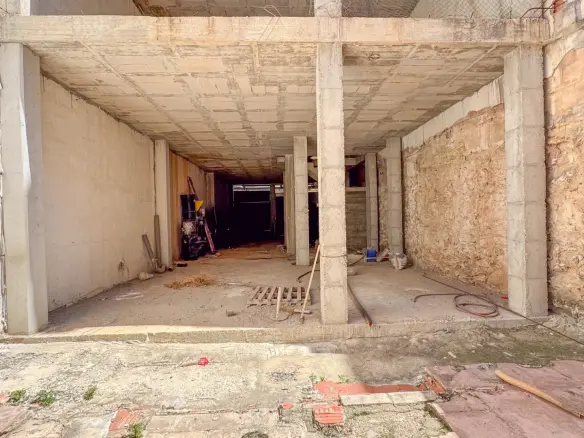 15-bedroom Urban Building Plot In Elche, Spain (475 M²)