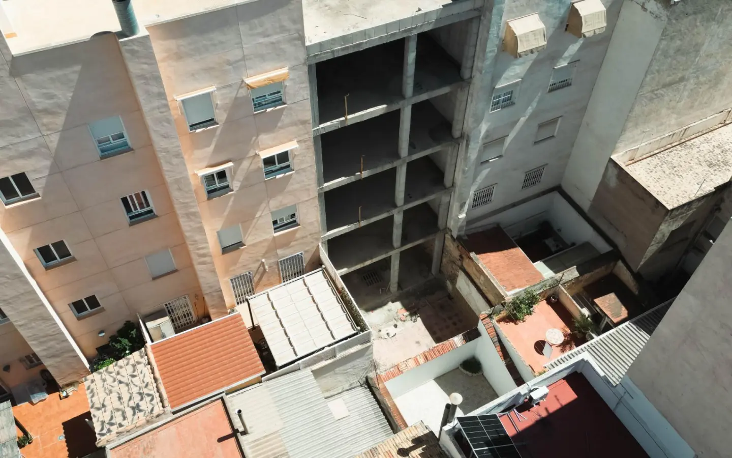 Urban Building Plot 475 M² In Elche, Spain