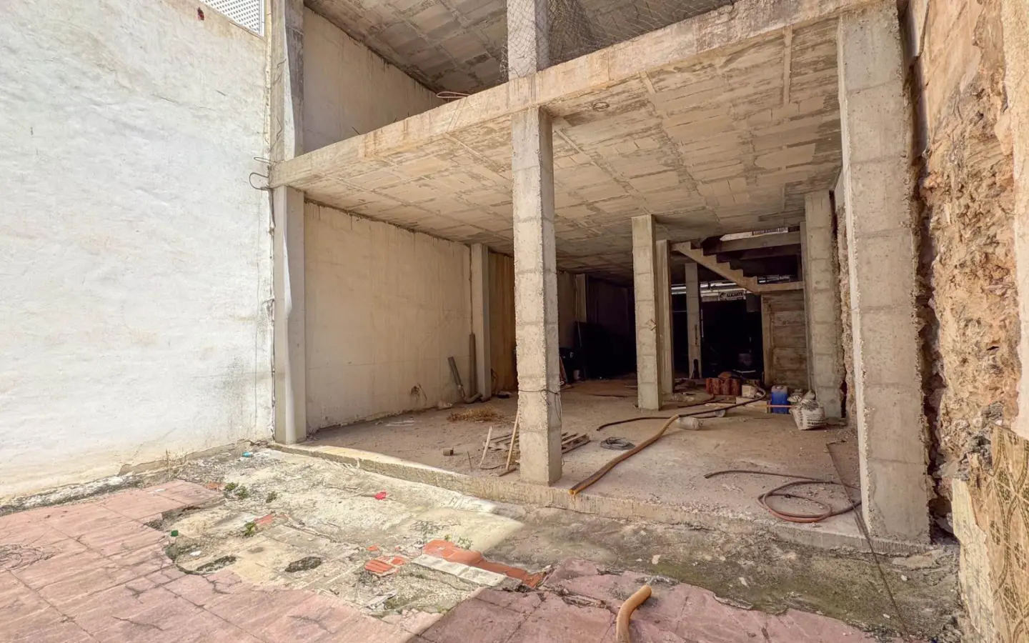 Urban Building Plot 475 M² In Elche, Spain