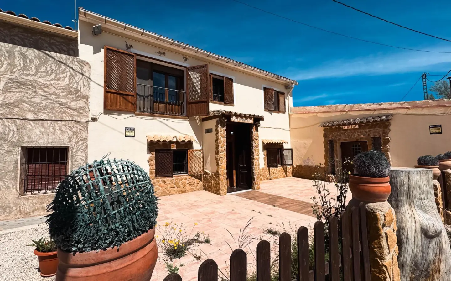 2-bedroom House In Monovar – Monover, Spain (375 M²)