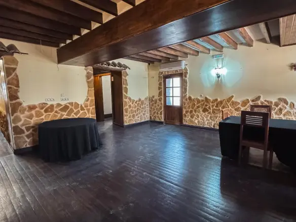 2-bedroom House In Monovar – Monover, Spain (375 M²)