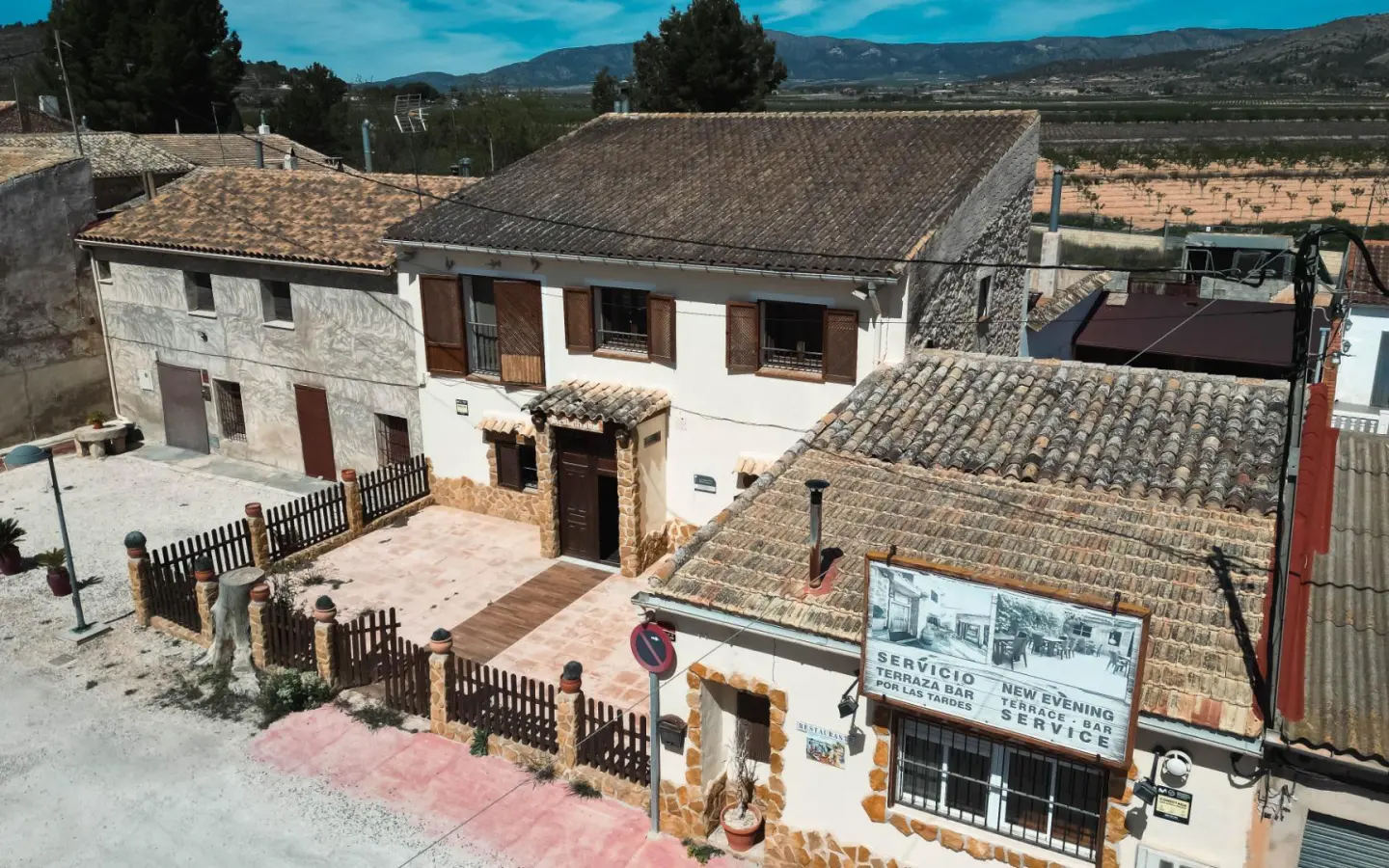 2-bedroom House In Monovar – Monover, Spain (375 M²)