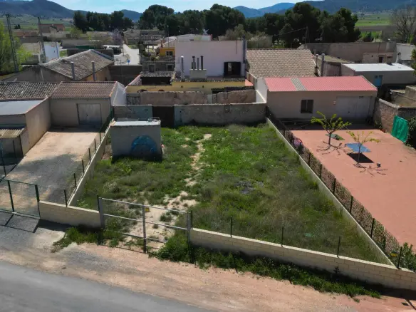 2-bedroom House In Monovar – Monover, Spain (375 M²)