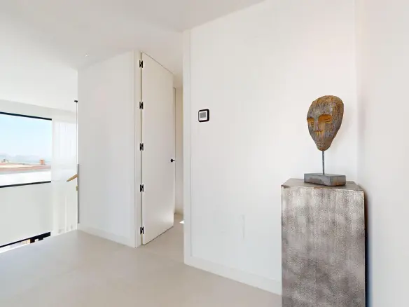 3-bedroom Villa In Polop, Spain (293 M²)