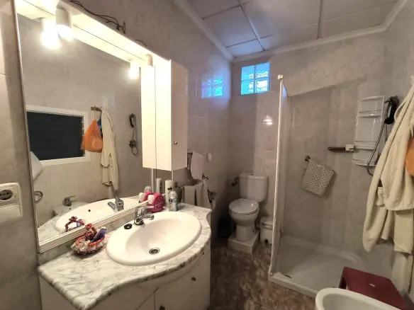 5-bedroom Village House In Algueña, Spain (153 M²)