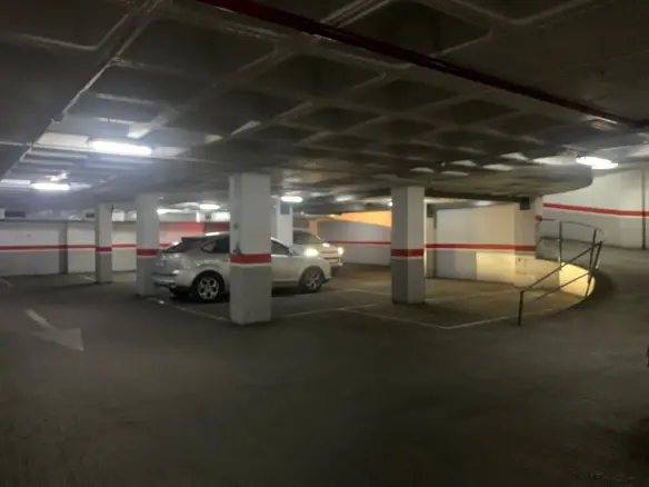 Garage In Elche, Spain (18 M²)