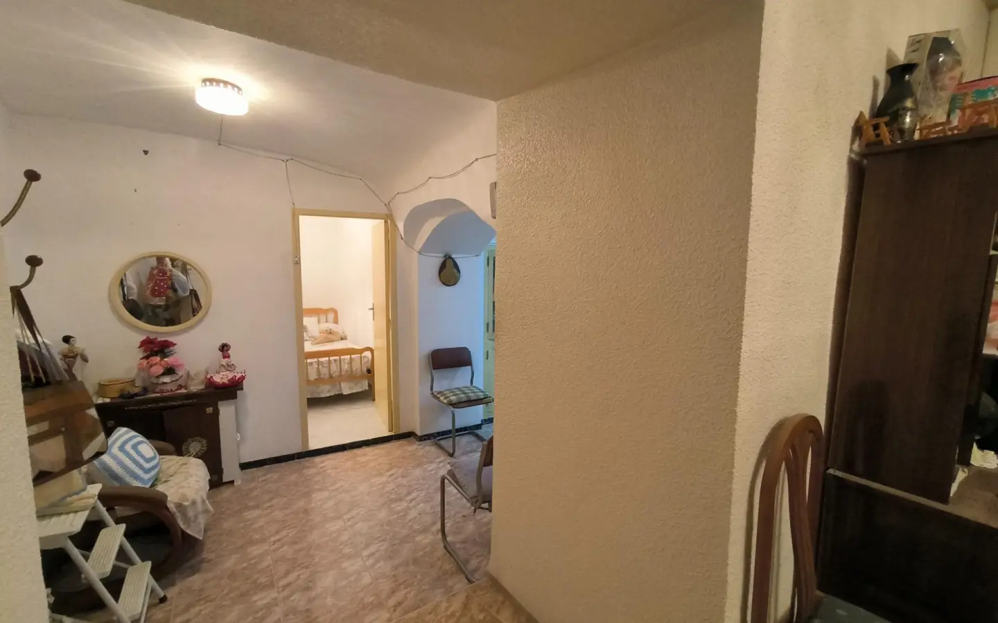 5-bedroom Village House In Algueña, Spain (153 M²)