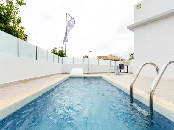3-bedroom Country Land In Torrevieja, Spain (116 M²)