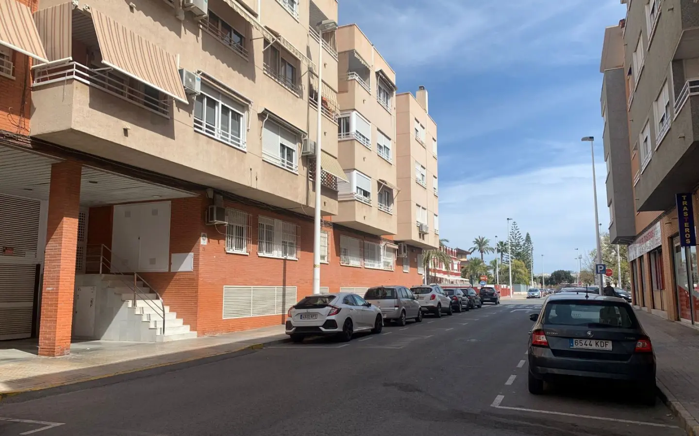 Garage In Elche, Spain (18 M²)