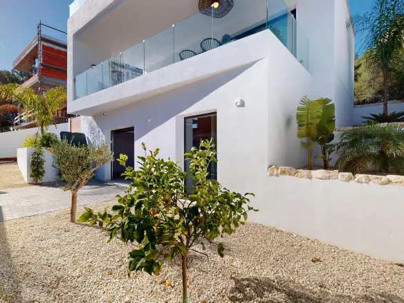 3-bedroom Villa In Polop, Spain (293 M²)