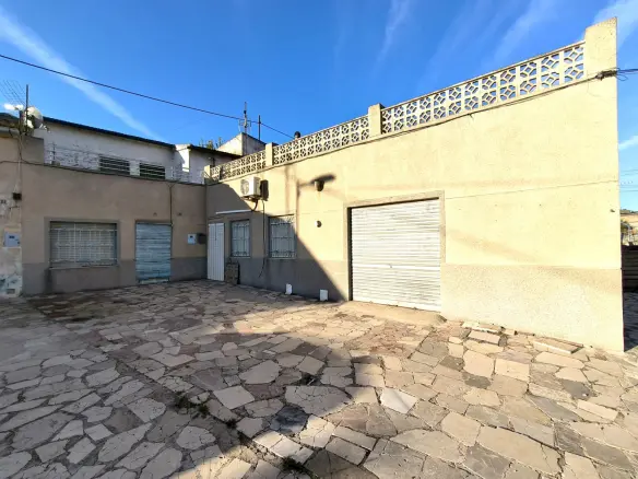 5-bedroom Village House In Algueña, Spain (153 M²)